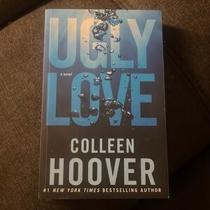 Ugly Love by Colleen Hoover